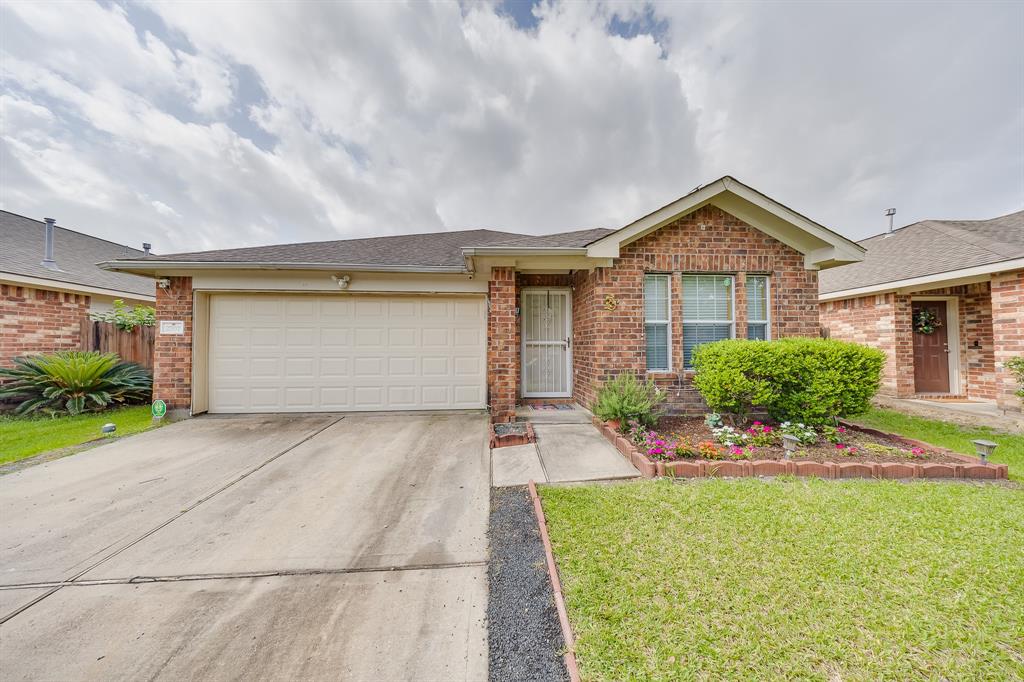2707 Trementina Drive, Houston, Texas image 2