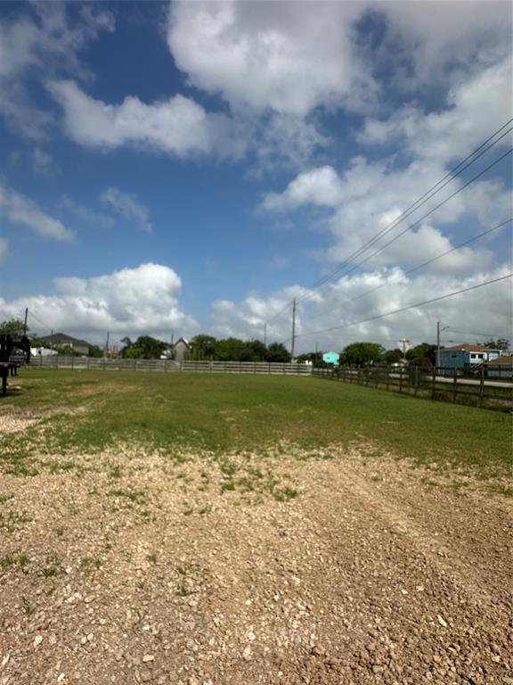 844 17th Street, Dickinson, Texas image 7