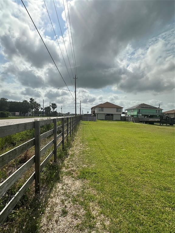 844 17th Street, Dickinson, Texas image 5