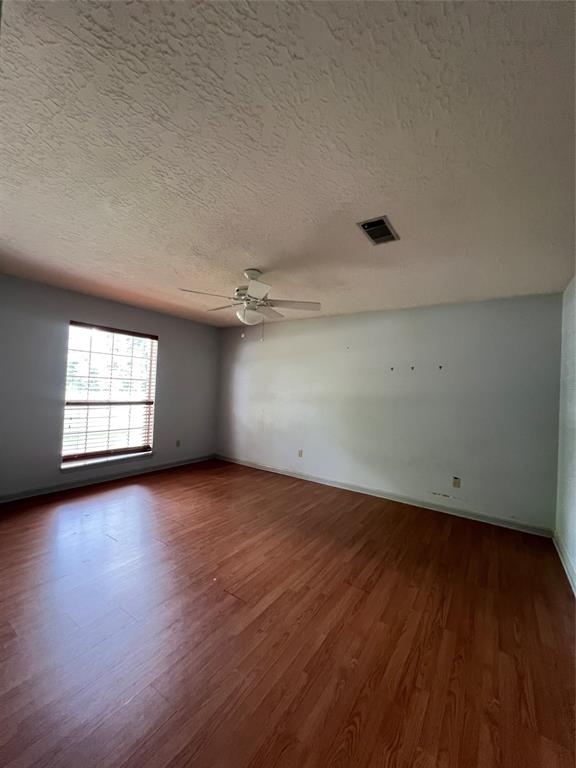 101 Willowbend Street, Huntsville, Texas image 14