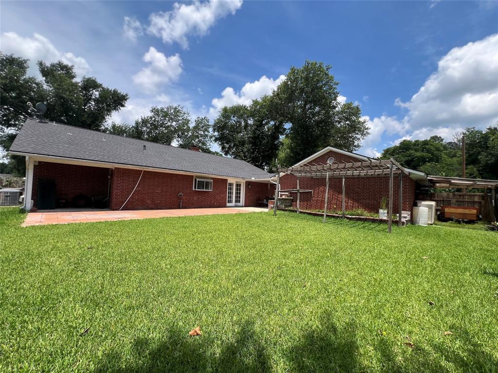 101 Willowbend Street, Huntsville, Texas image 12