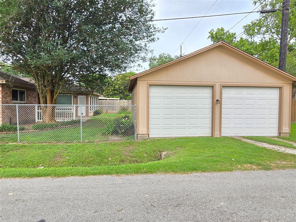 11902 25th Street, Santa Fe, Texas image 37