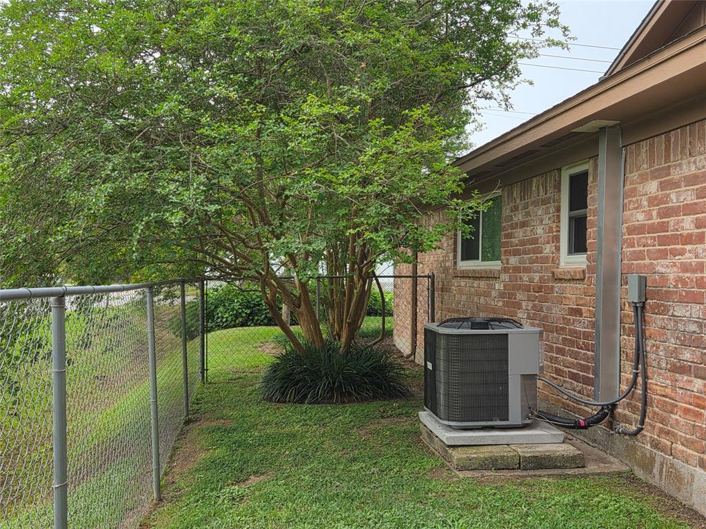 11902 25th Street, Santa Fe, Texas image 25