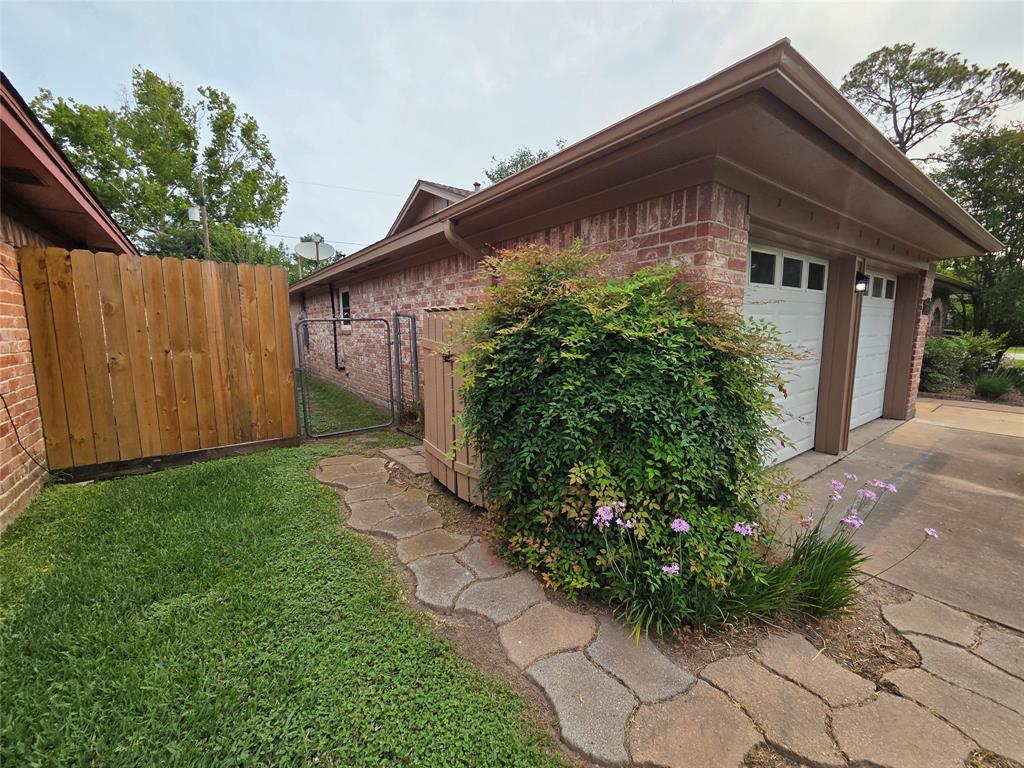 11902 25th Street, Santa Fe, Texas image 30