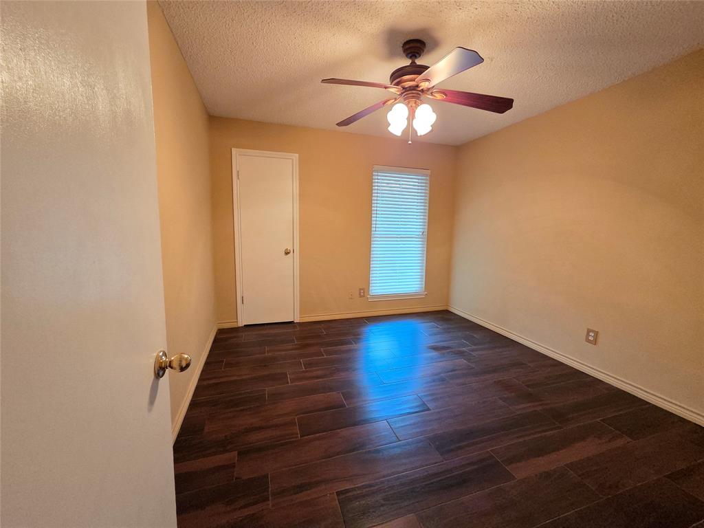 11902 25th Street, Santa Fe, Texas image 10