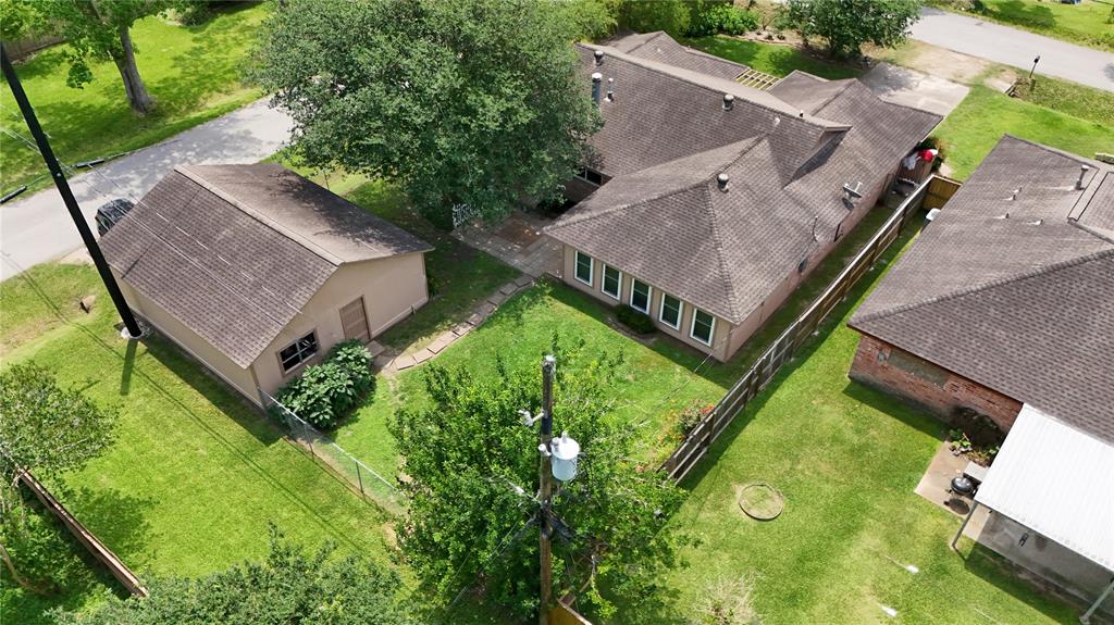 11902 25th Street, Santa Fe, Texas image 1