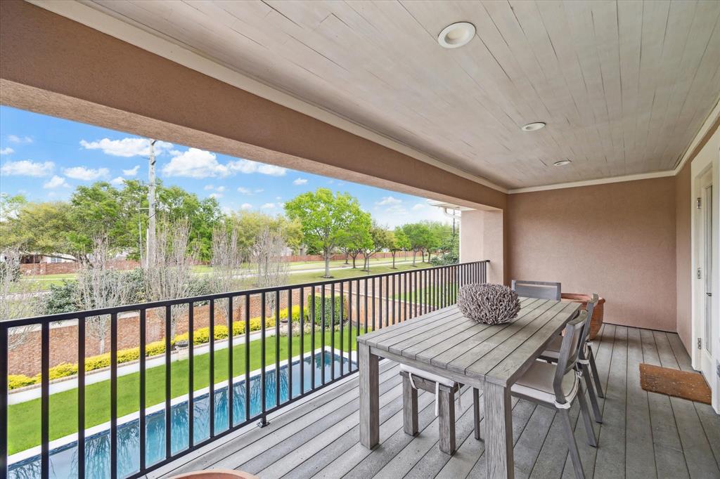 5218 Turning Leaf Lane