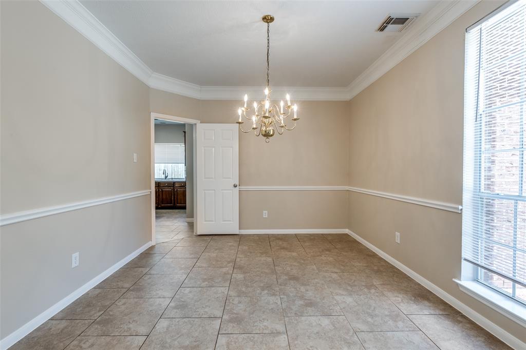 8106 Meadow Pond Drive, Missouri City, Texas image 17