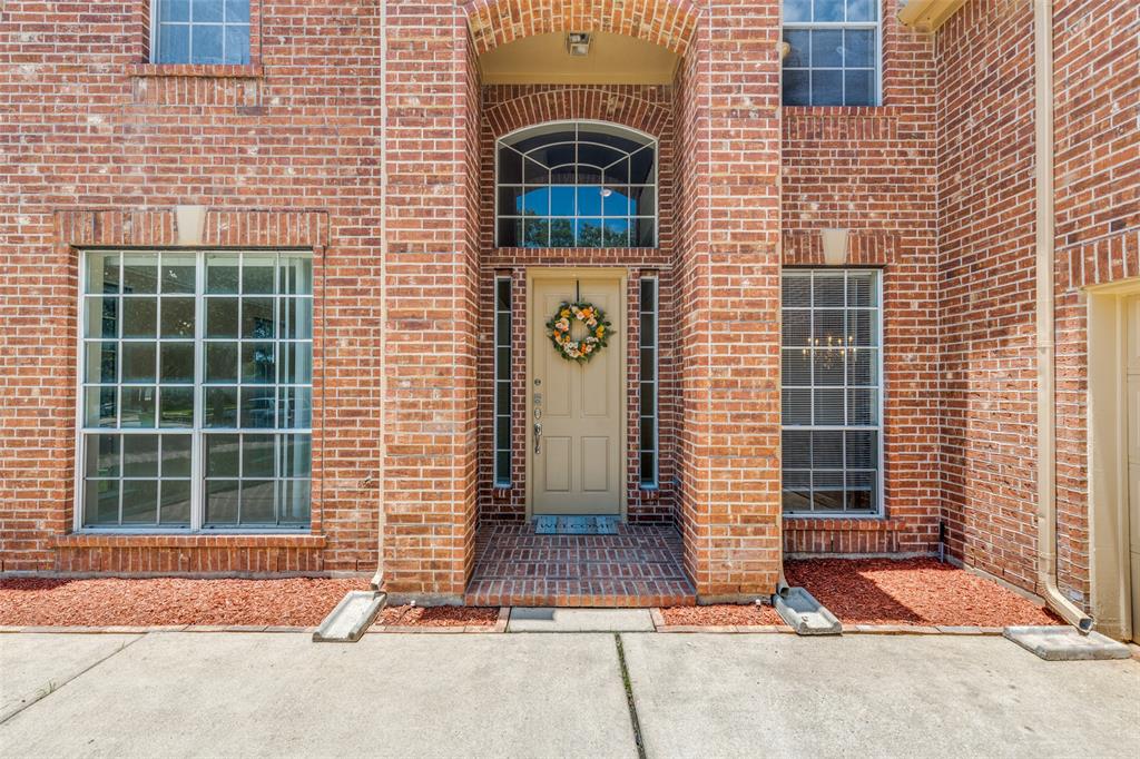 8106 Meadow Pond Drive, Missouri City, Texas image 4