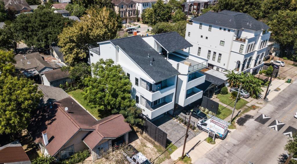 1828 Fairview Avenue, Houston, Texas image 2