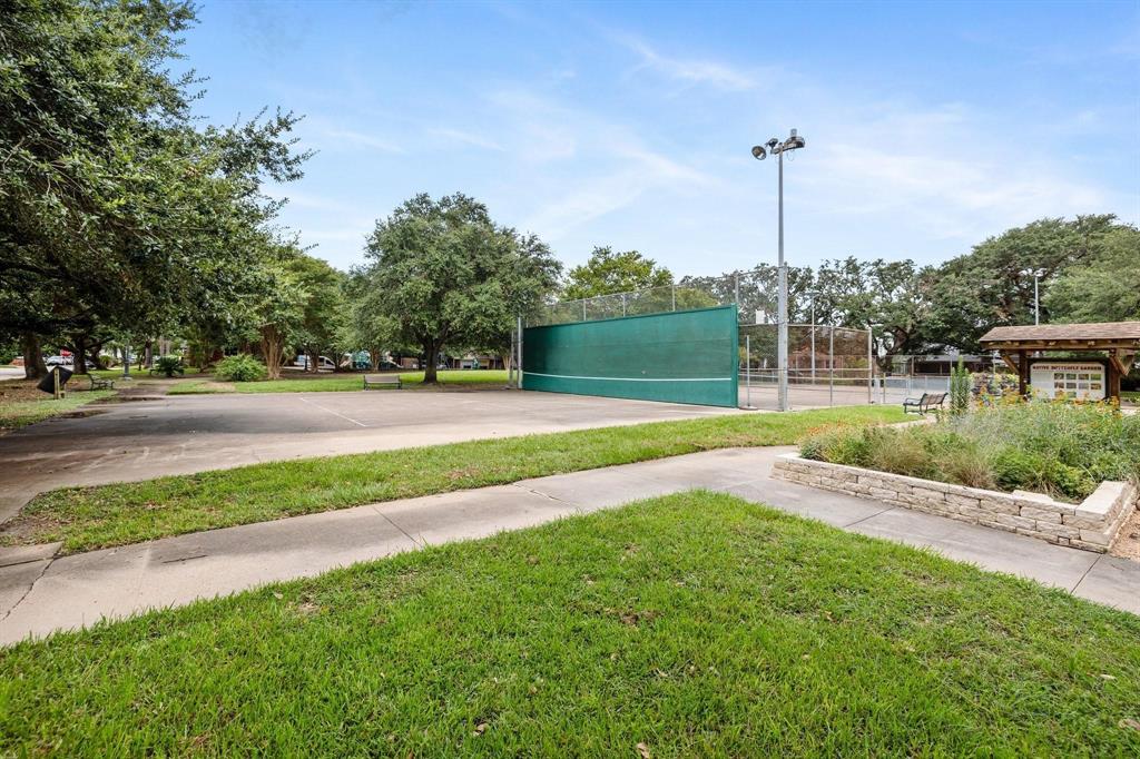 1828 Fairview Avenue, Houston, Texas image 6