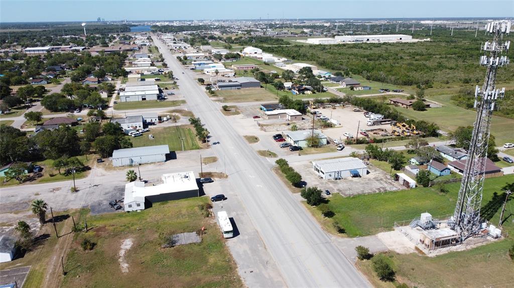 116 S Gulf Boulevard, Freeport, Texas image 11