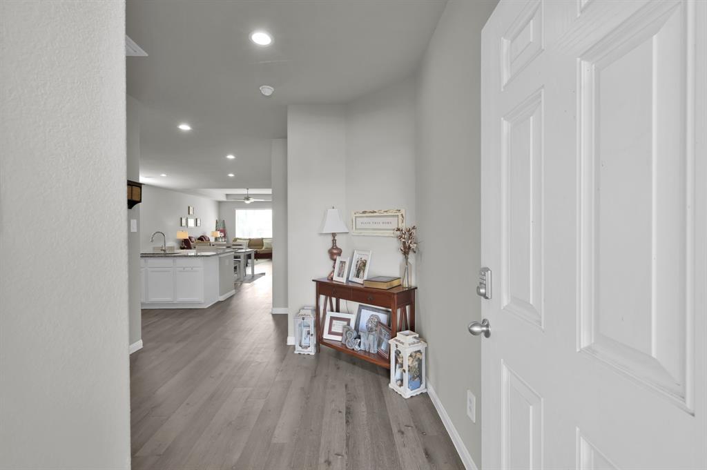 103 Pronghorn Drive, Huntsville, Texas image 3