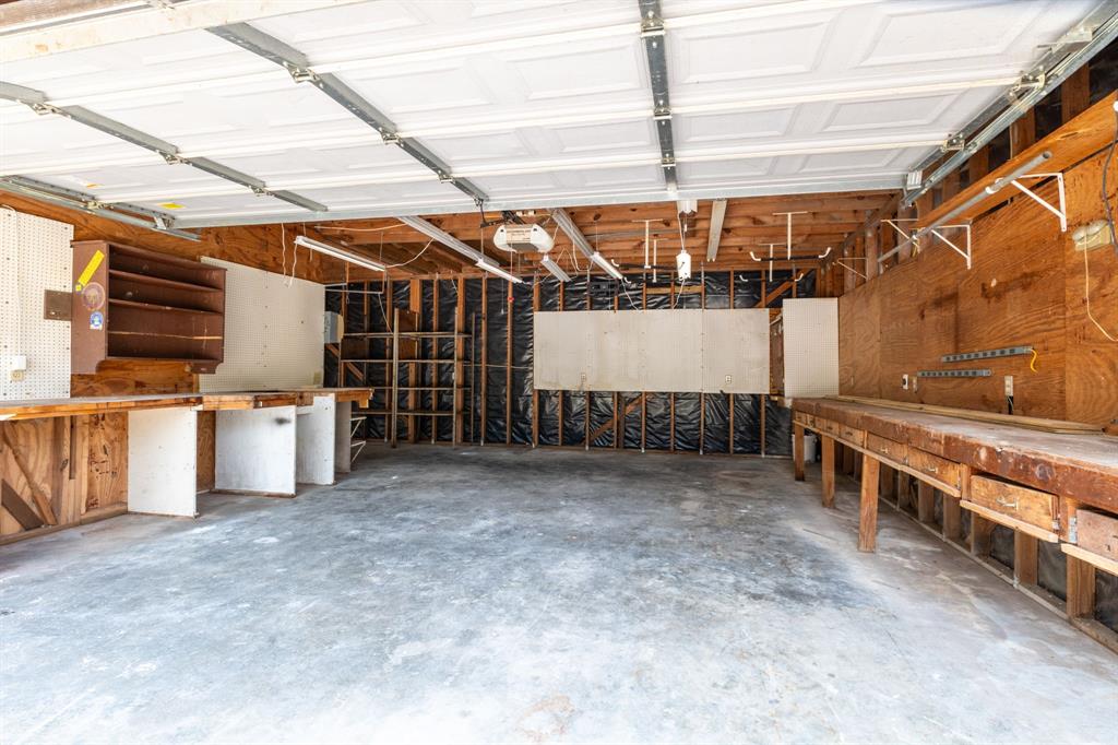 30 Colony Square, Angleton, Texas image 35