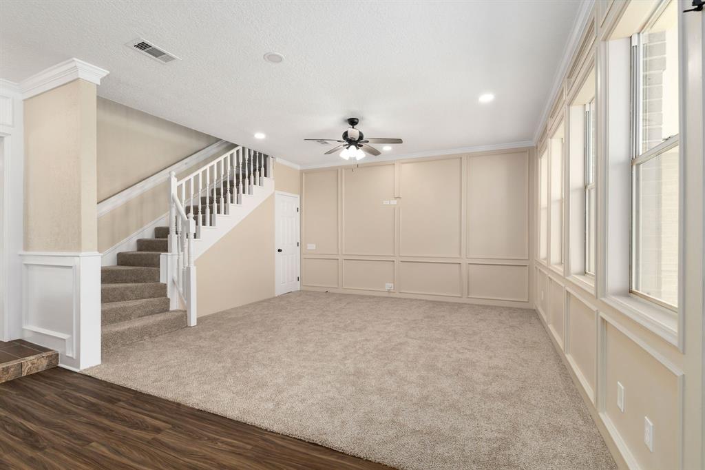 30 Colony Square, Angleton, Texas image 10