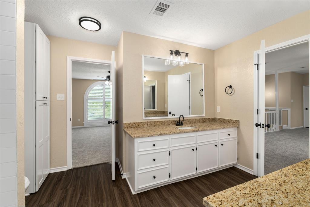 30 Colony Square, Angleton, Texas image 27