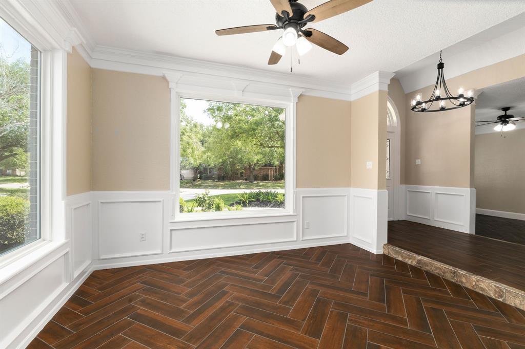 30 Colony Square, Angleton, Texas image 4