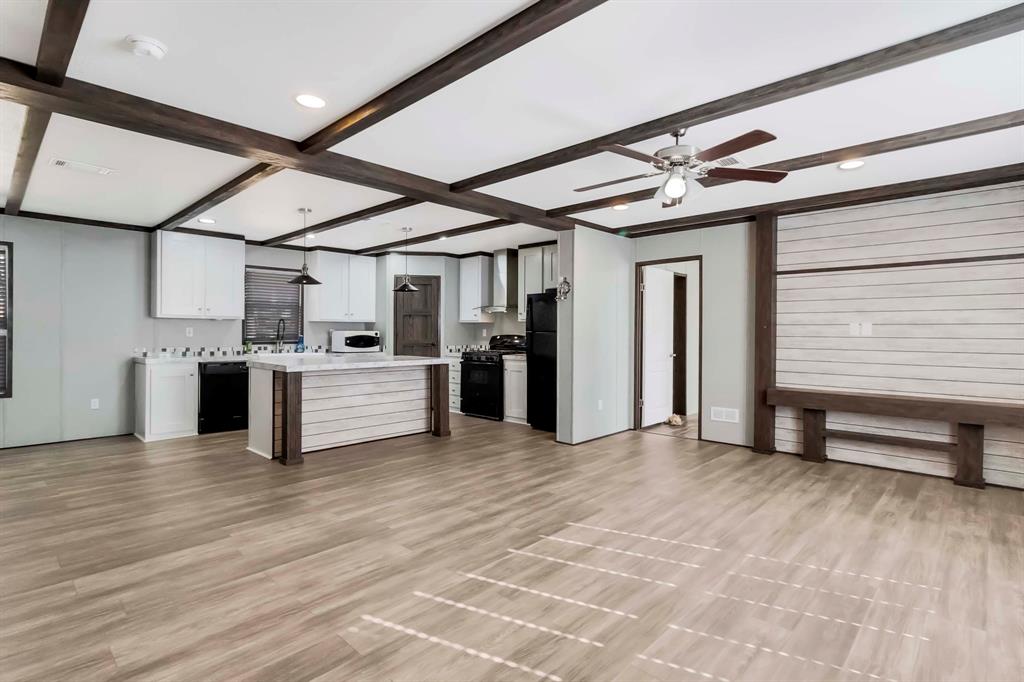 280 Holly Street, Goodrich, Texas image 12