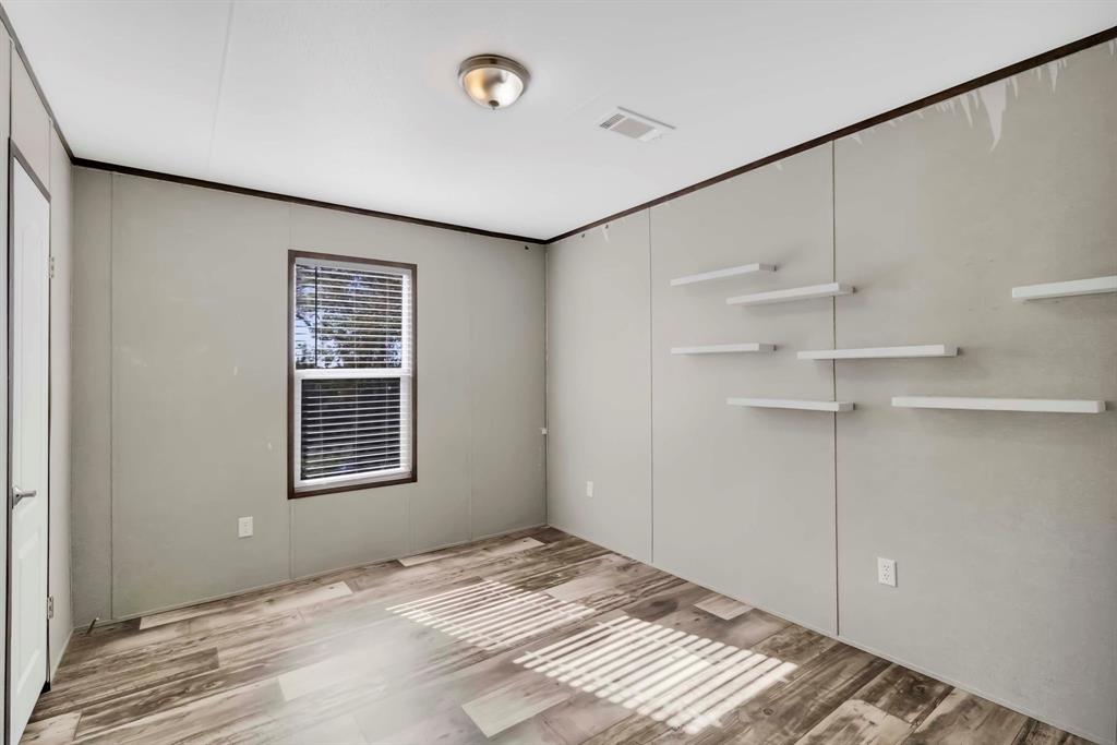 280 Holly Street, Goodrich, Texas image 19
