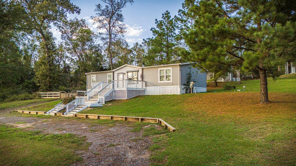 280 Holly Street, Goodrich, Texas image 25