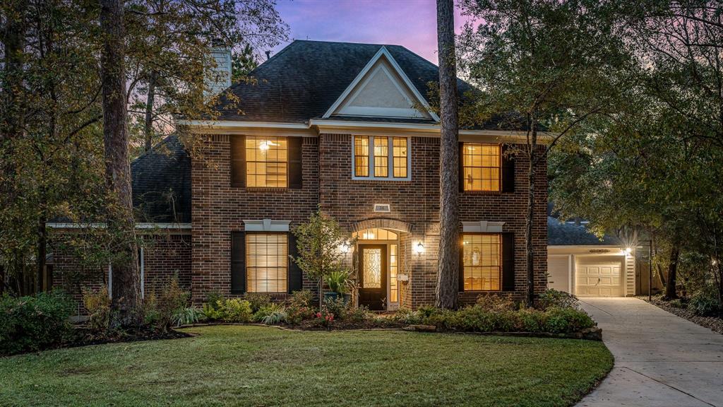 34 Wingspan Drive, The Woodlands, Texas image 1