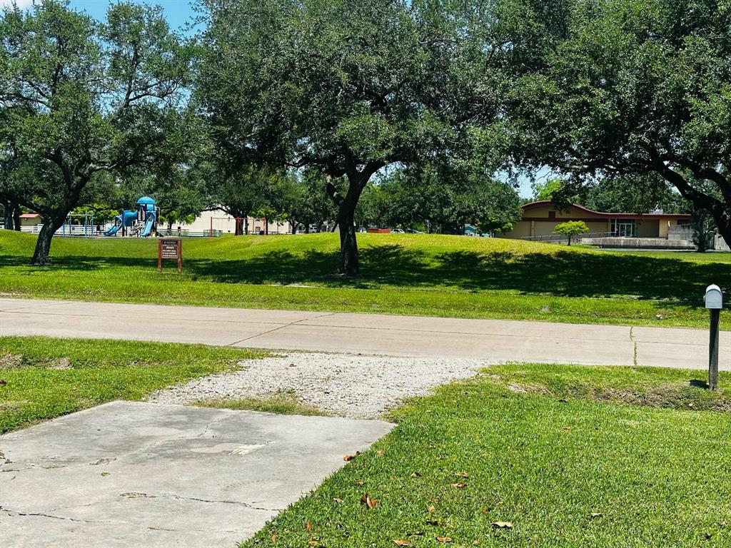 6501 Carver Avenue, Texas City, Texas image 4