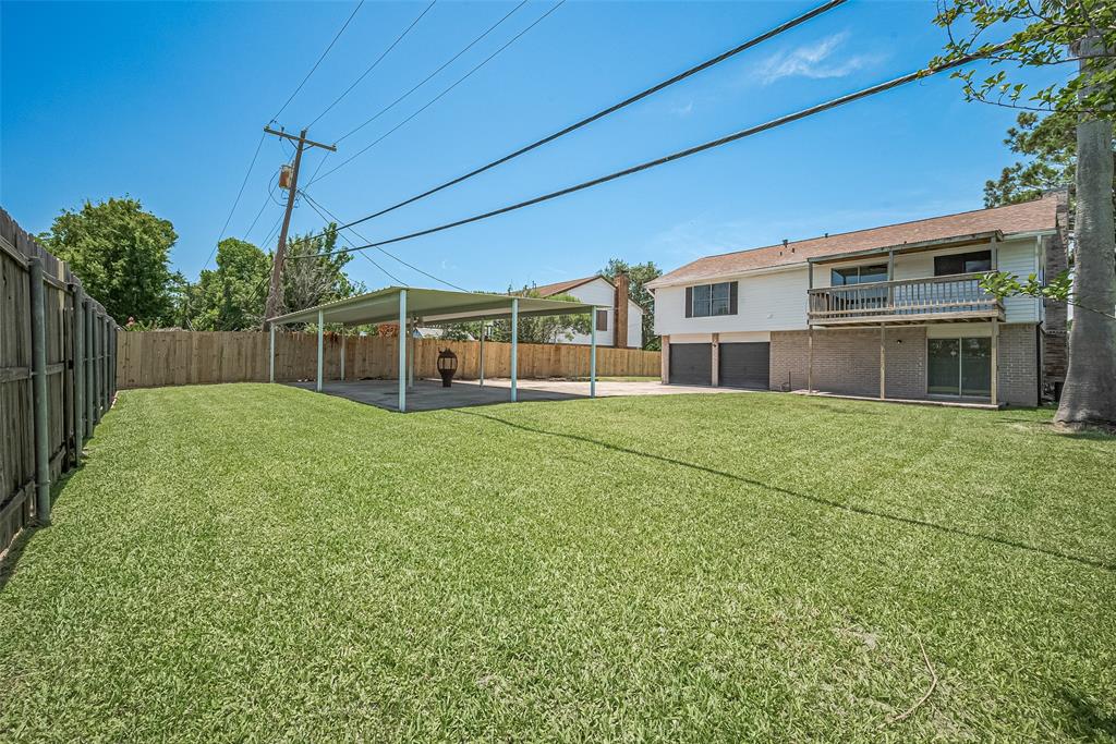 413 E Castle Harbour Drive, Friendswood, Texas image 48