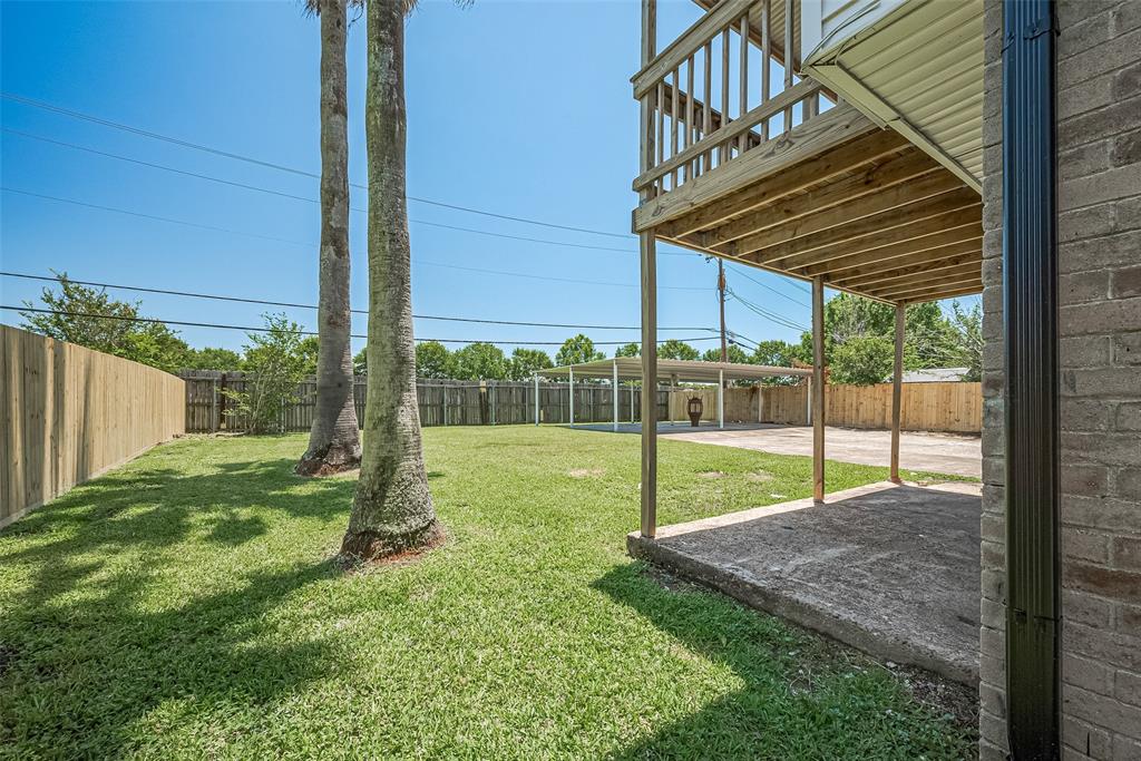 413 E Castle Harbour Drive, Friendswood, Texas image 47