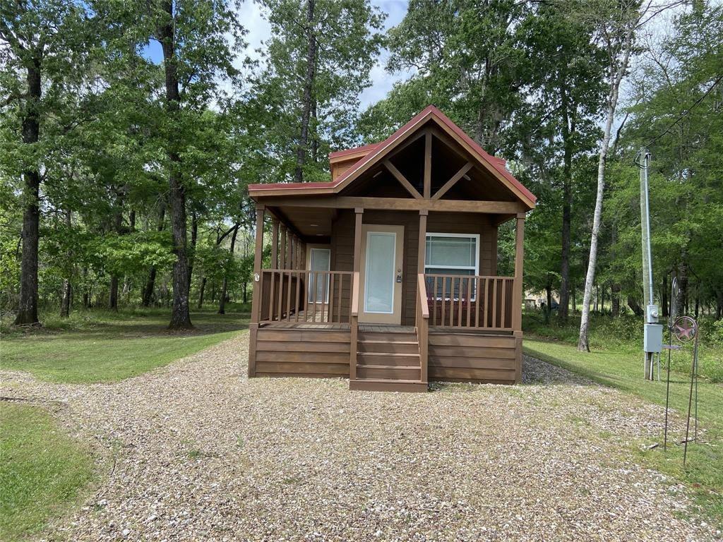 62 Park Court, Cleveland, Texas image 1
