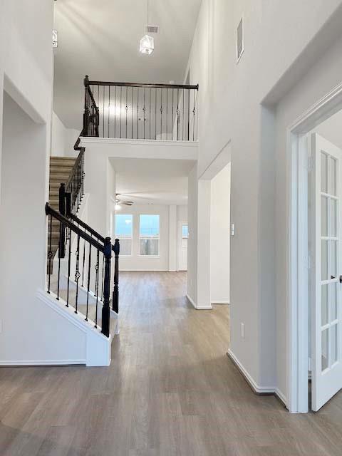 652 Woodhaven Lakes Drive, La Marque, Texas image 2