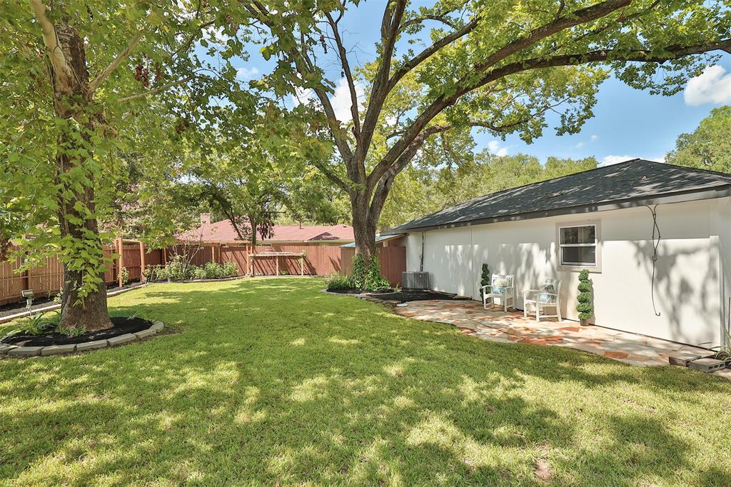 16110 Saint Helier Street, Jersey Village, Texas image 39