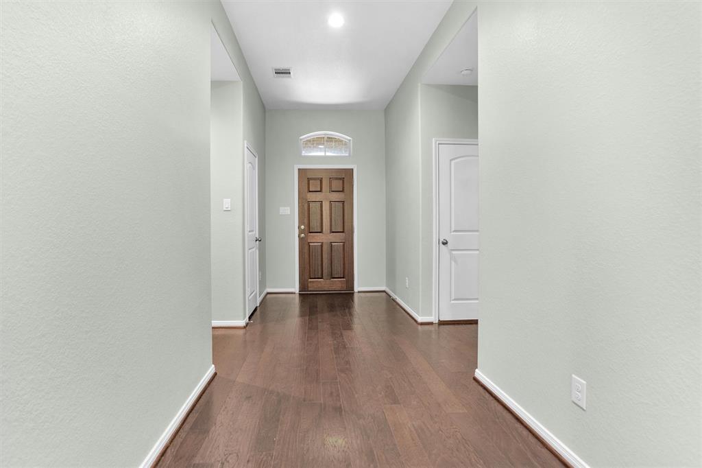 9222 White Tail Drive