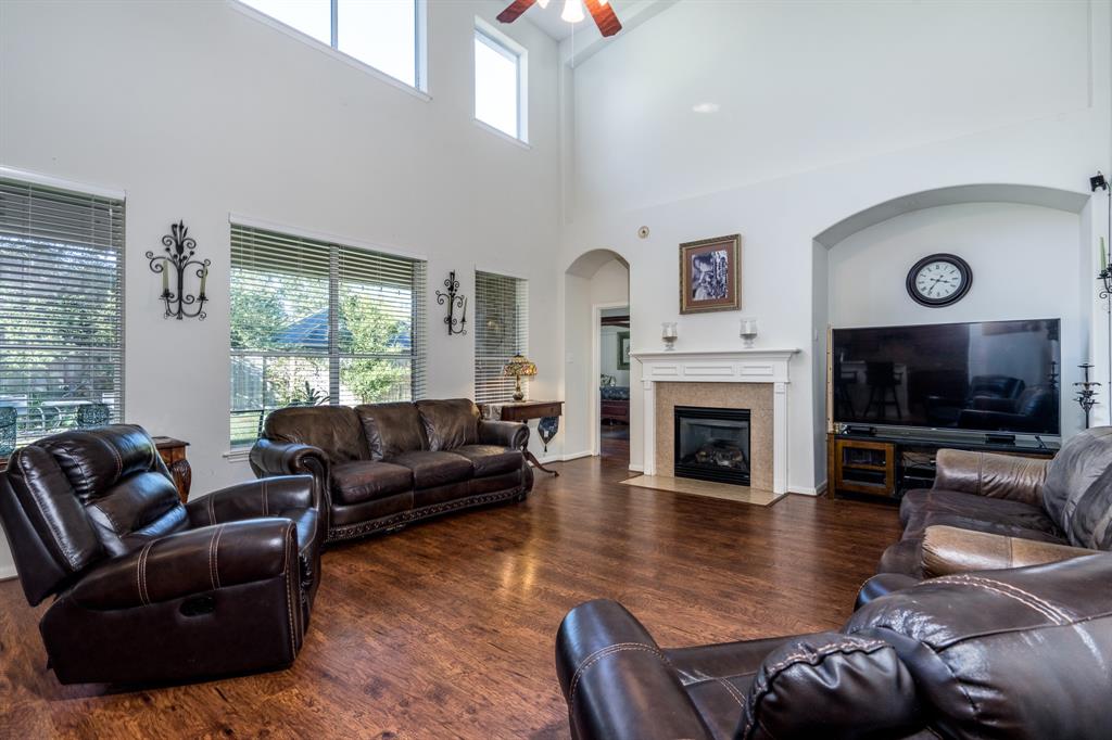 26930 Mossy Leaf Lane, Cypress, Texas image 8