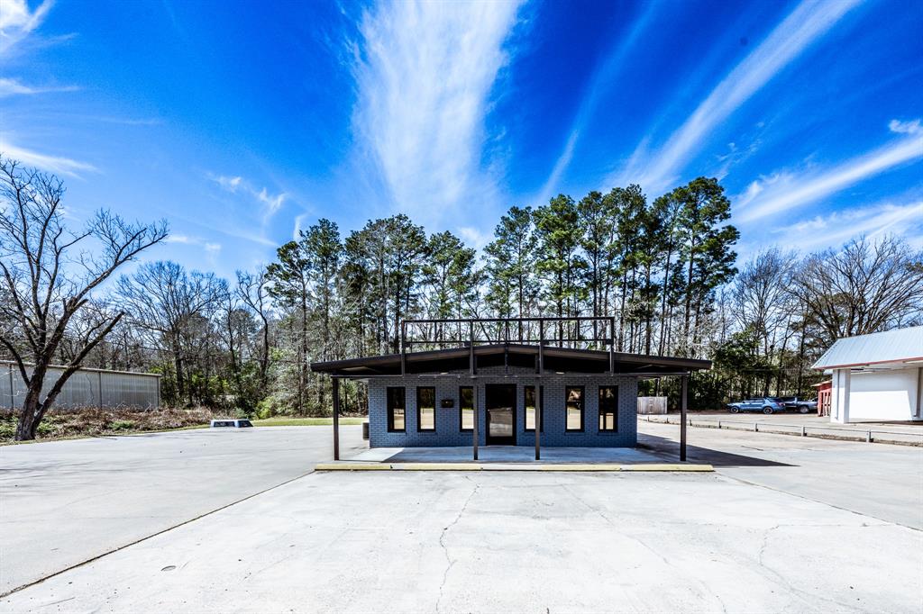 407 S Home Street, Corrigan, Texas image 1