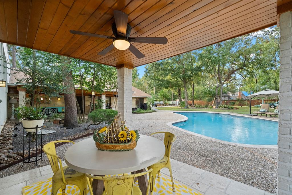 1501 Mistletoe Lane, Kingwood, Texas image 25