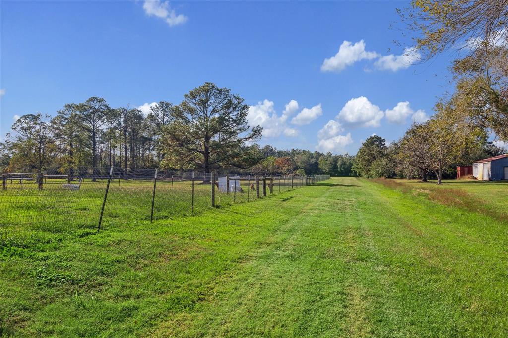 1414 Avenue L, Santa Fe, Texas image 3