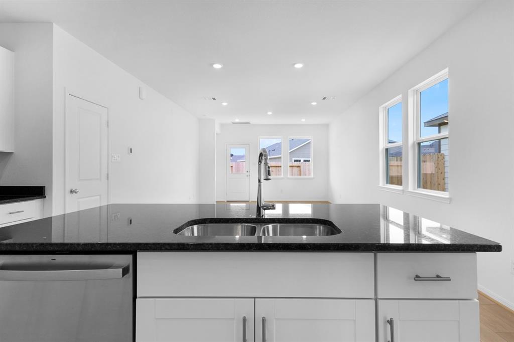 21831 Red Lantana Trail