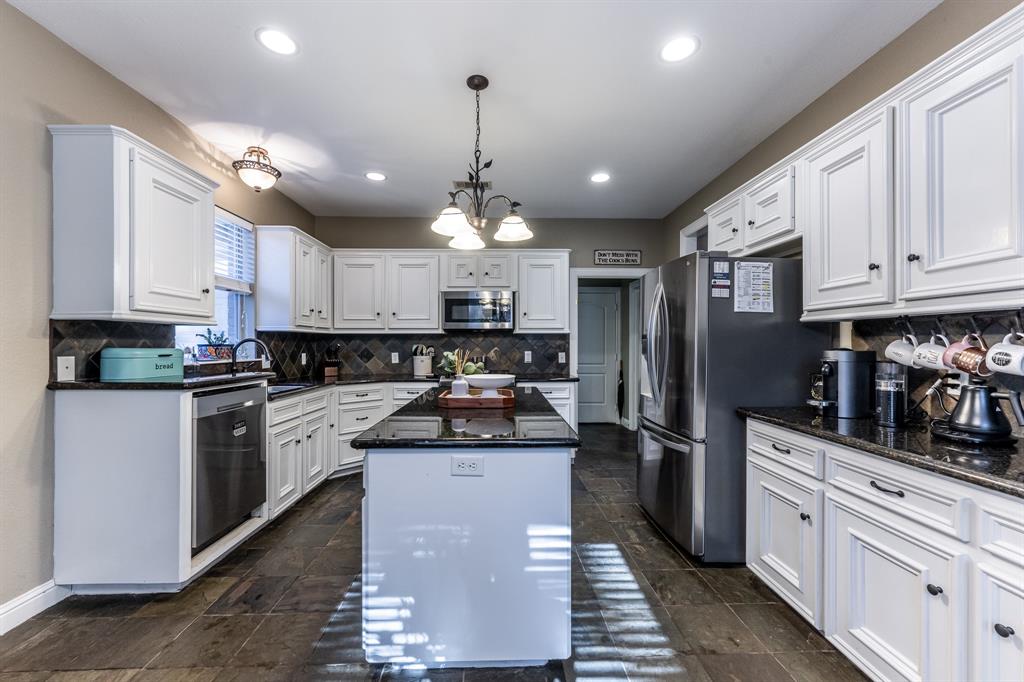 717 Overbrook Dr, Huntsville, Texas image 15