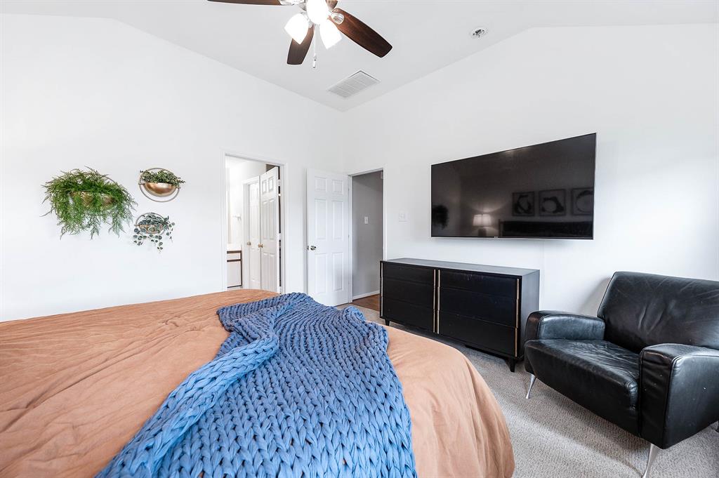 4918 Fair Oak Dale Lane, Humble, Texas image 22