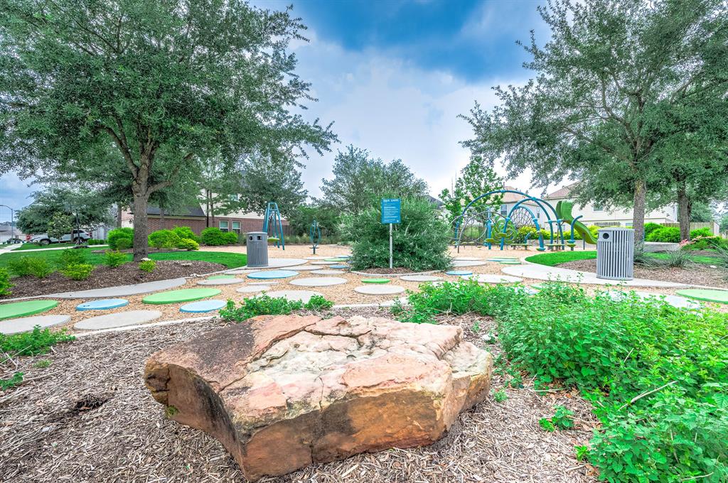4918 Fair Oak Dale Lane, Humble, Texas image 35