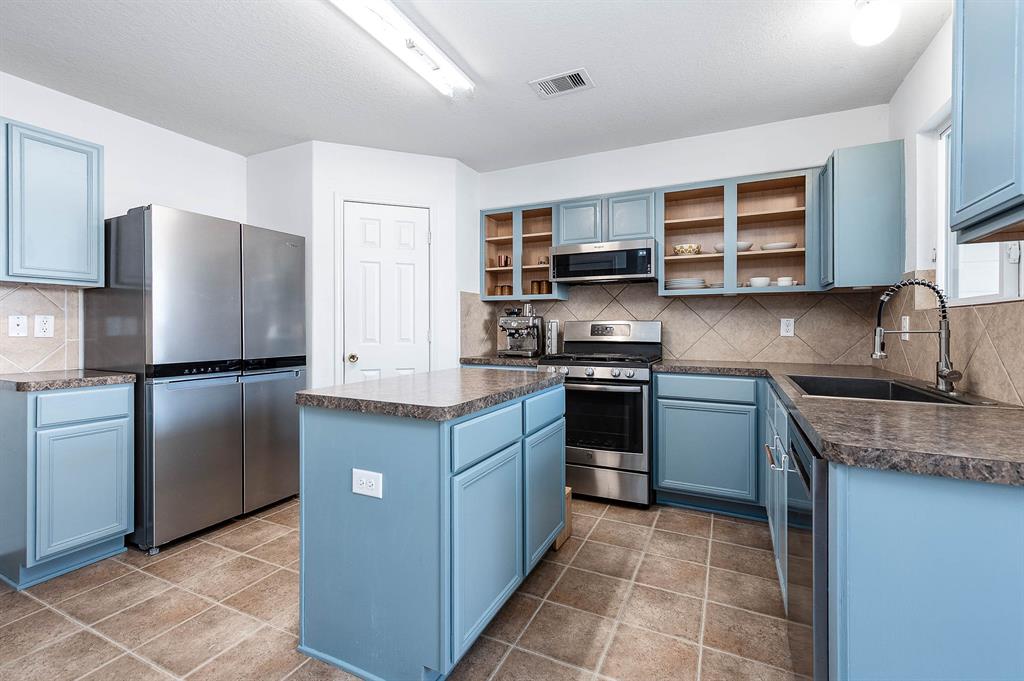 4918 Fair Oak Dale Lane, Humble, Texas image 12