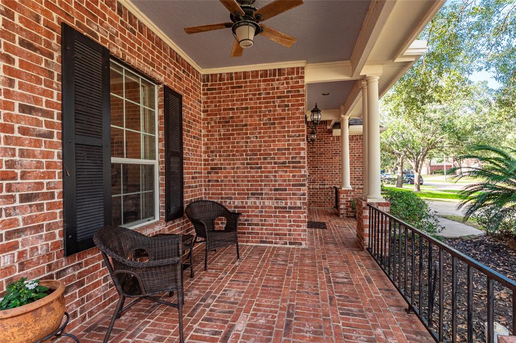 2658 Katie Harbor Drive, Manvel, Texas image 3