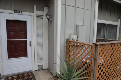 Photo of 7054 Greenway Chase Street #513, Houston, TX 77072 (MLS # 56576526)