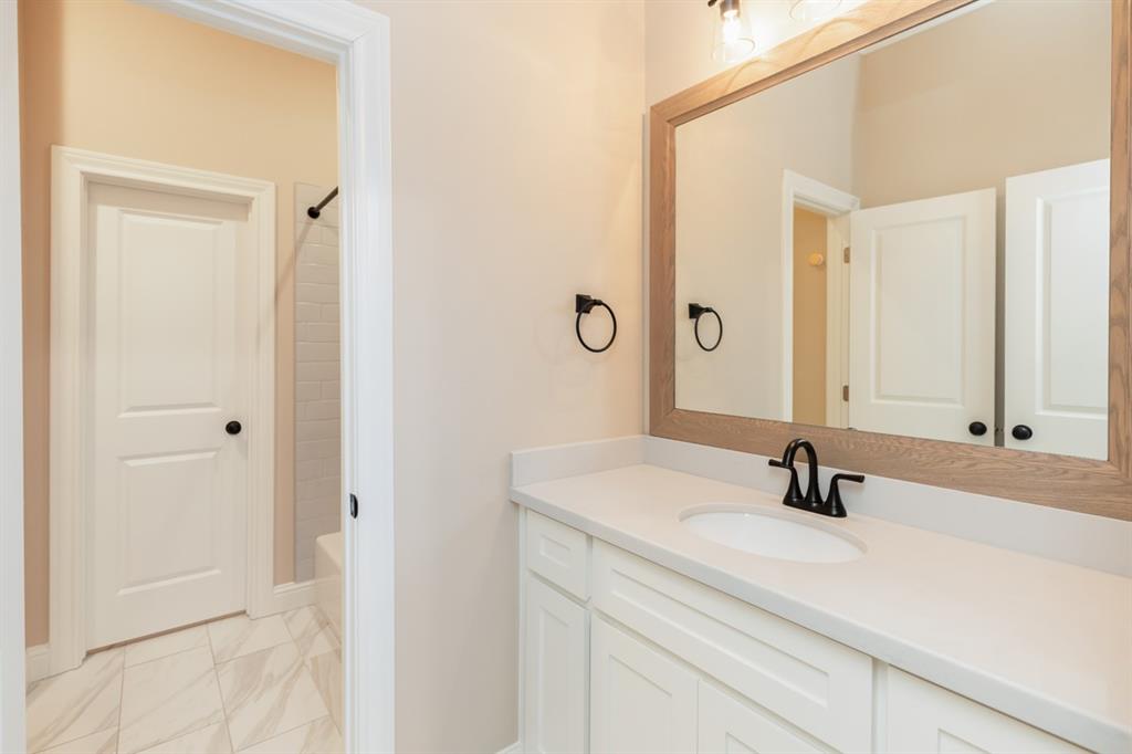 6855 Empire Way, Lumberton, Texas image 32
