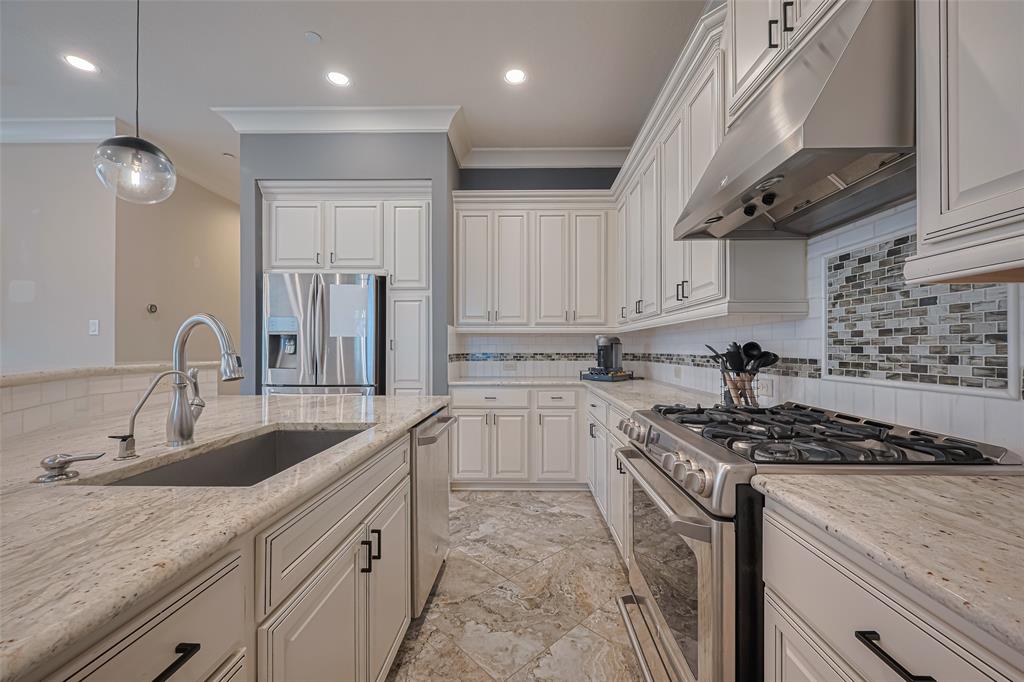442 Imperial Boulevard, Sugar Land, Texas image 10