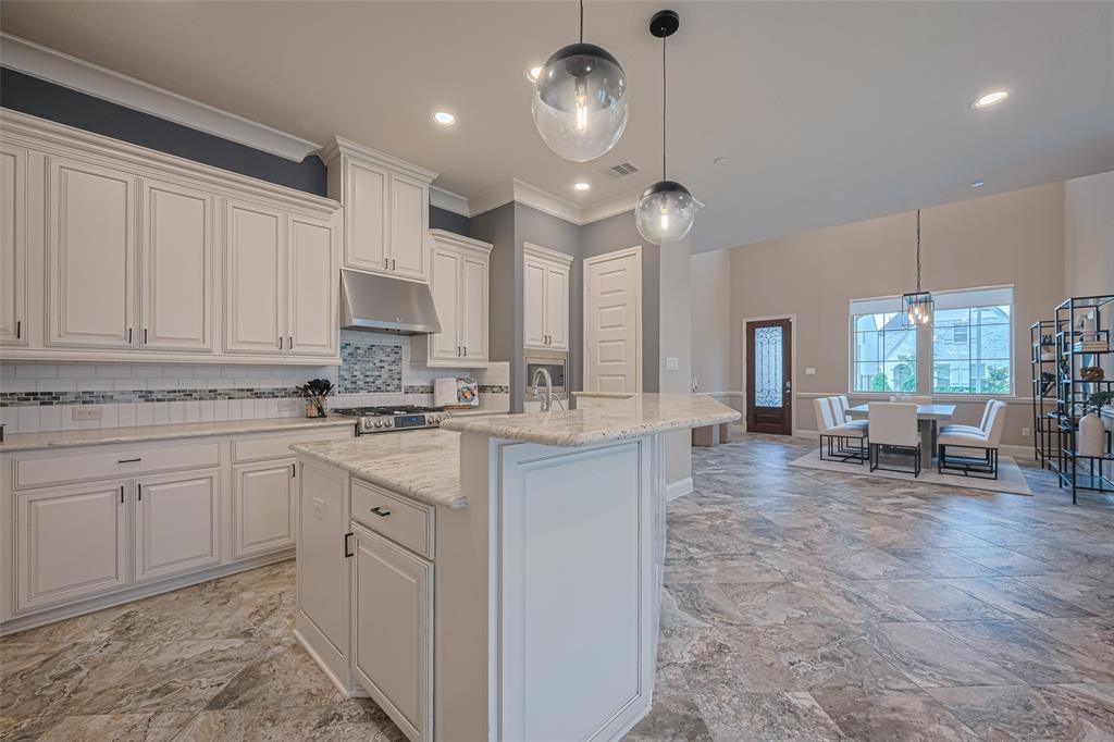 442 Imperial Boulevard, Sugar Land, Texas image 12