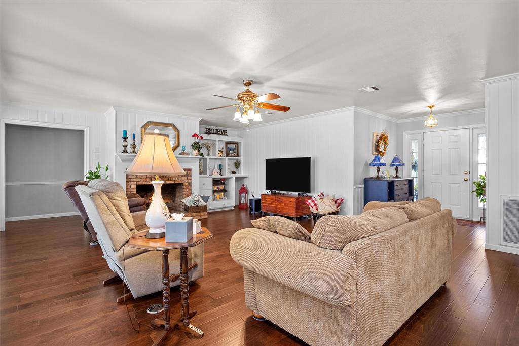2126 E Austin Street, Nacogdoches, Texas image 12