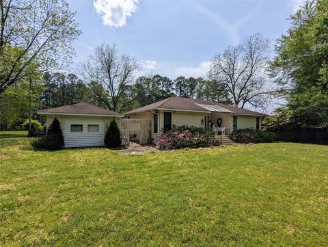 Single Family Residence in Washington GA 104 Cedar Street.jpg