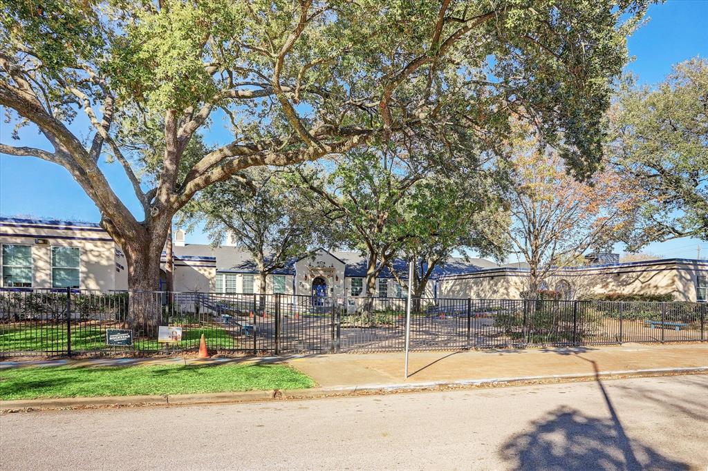 1620 Columbia Street, Houston, Texas image 46