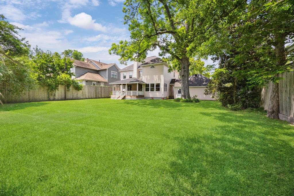 1620 Columbia Street, Houston, Texas image 4